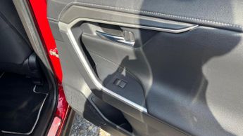 Toyota RAV4 2.5 VVT-h Design CVT Euro 6 (s/s) 5dr