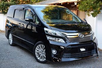 Toyota Vellfire 2.4 Z Eight Seater- Fresh Import-Grade 4