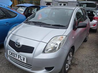 Toyota Yaris 1.0 VVT-i T2 3dr
