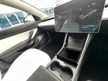 Tesla Model 3 (Dual Motor) Performance Auto 4WDE 4dr (Performance Upgrade)