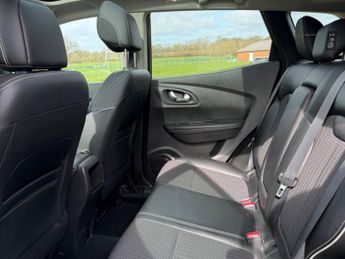 Renault Kadjar 1.3 TCe Signature Nav Euro 6 (s/s) 5dr