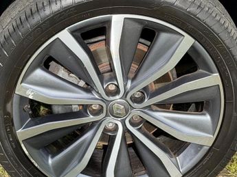 Renault Kadjar 1.3 TCe Signature Nav Euro 6 (s/s) 5dr