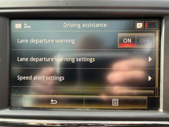 Renault Kadjar 1.3 TCe Signature Nav Euro 6 (s/s) 5dr