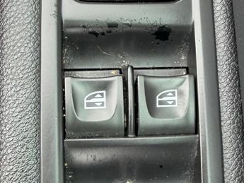 Renault Captur 0.9 TCe ENERGY Dynamique S Nav Euro 6 (s/s) 5dr