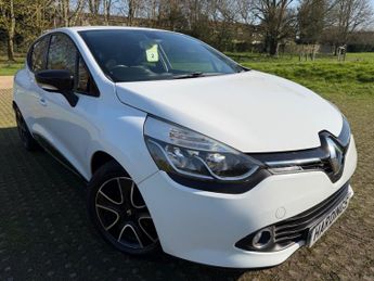 Renault Clio 0.9 TCe Dynamique MediaNav Euro 5 (s/s) 5dr