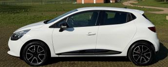 Renault Clio 0.9 TCe Dynamique MediaNav Euro 5 (s/s) 5dr