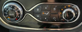 Renault Captur 0.9 TCe ENERGY Dynamique MediaNav Euro 5 (s/s) 5dr