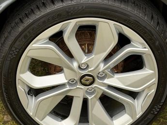 Renault Clio 0.9 TCe Iconic Euro 6 (s/s) 5dr