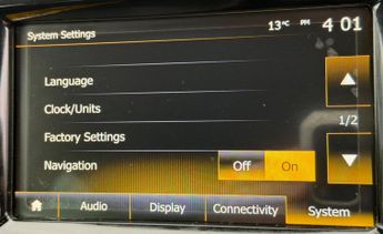 Renault Clio 0.9 TCe Iconic Euro 6 (s/s) 5dr