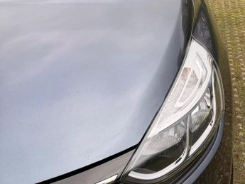 Renault Clio 0.9 TCe Iconic Euro 6 (s/s) 5dr