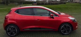 Renault Clio 0.9 TCe Iconic Euro 6 (s/s) 5dr