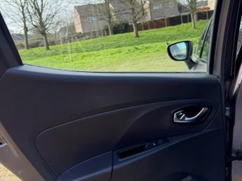 Renault Clio 0.9 TCe Dynamique S MediaNav Euro 5 (s/s) 5dr