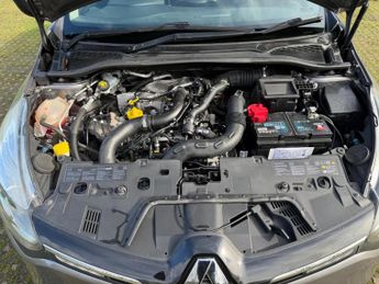Renault Clio 0.9 TCe Dynamique S MediaNav Euro 5 (s/s) 5dr