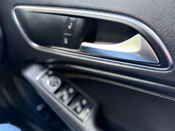 Mercedes-Benz CLA 2.1 CLA220d Sport Shooting Brake 7G-DCT Euro 6 (s/s) 5dr