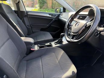 Volkswagen Golf 1.2 TSI BlueMotion Tech S DSG Euro 5 (s/s) 5dr