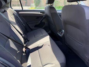 Volkswagen Golf 1.2 TSI BlueMotion Tech S DSG Euro 5 (s/s) 5dr