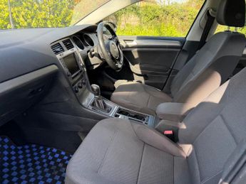 Volkswagen Golf 1.2 TSI BlueMotion Tech S DSG Euro 5 (s/s) 5dr