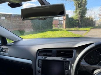 Volkswagen Golf 1.2 TSI BlueMotion Tech S DSG Euro 5 (s/s) 5dr