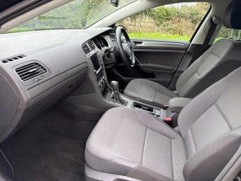 Volkswagen Golf 1.2 TSI BlueMotion Tech S DSG Euro 5 (s/s) 5dr