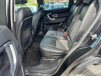 Land Rover Discovery Sport 2.0 TD4 SE Tech Auto 4WD Euro 6 (s/s) 5dr