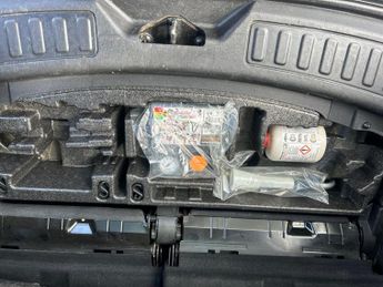 Land Rover Discovery Sport 2.0 TD4 SE Tech Auto 4WD Euro 6 (s/s) 5dr