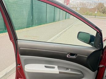 Toyota Prius 1.5 T Spirit CVT 5dr