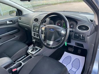 Ford Focus 1.6 Zetec Climate 5dr