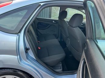 Ford Focus 1.6 Zetec Climate 5dr