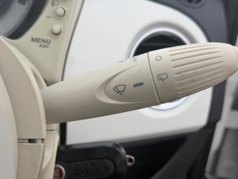 Fiat 500 1.2 Lounge Hatchback 3dr Petrol Manual Euro 4 (69 bhp)