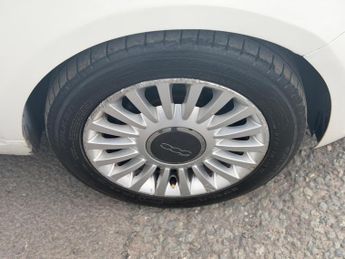 Fiat 500 1.2 Lounge Hatchback 3dr Petrol Manual Euro 4 (69 bhp)