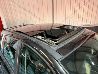 Renault Megane 2.0 dCi GT 5dr