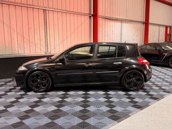 Renault Megane 2.0 dCi GT 5dr