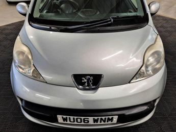 Peugeot 107 1.0 12V Urban Euro 4 3dr