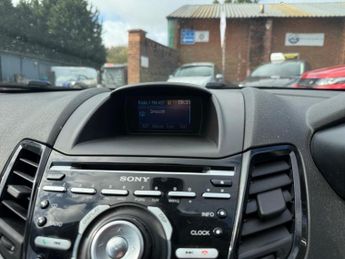 Ford Fiesta 1.6 Titanium Powershift Euro 5 5dr