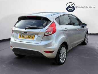 Ford Fiesta 1.6 Titanium Powershift Euro 5 5dr