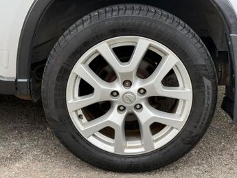 Nissan X-Trail 2.0 dCi Tekna Auto 4WD Euro 5 5dr (AVM)