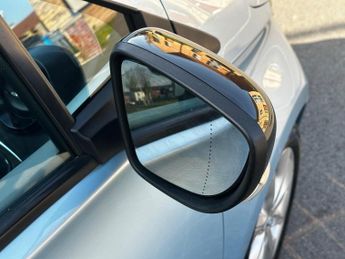 Renault Zoe 22kWh Dynamique Intens Hatchback 5dr Electric Auto (Battery Leas