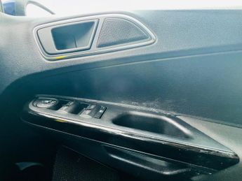 Ford B-Max 1.6 Zetec Powershift Euro 5 5dr