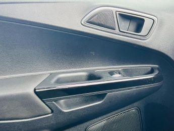 Ford B-Max 1.6 Zetec Powershift Euro 5 5dr