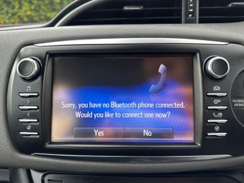 Toyota Yaris 1.5 VVT-h Icon Tech E-CVT Euro 6 (s/s) 5dr