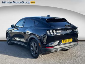 Ford Mustang Mach-E STD RANGE RWD