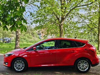 Ford Focus 1.0T EcoBoost Zetec Edition Euro 6 (s/s) 5dr