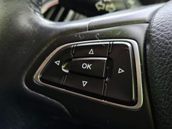 Ford Focus 1.0T EcoBoost Zetec Edition Euro 6 (s/s) 5dr