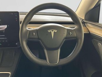 Tesla Model Y (Dual Motor) Long Range SUV 5dr Electric Auto 4WDE (384 bhp)