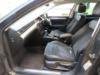 Volkswagen Passat 1.4 TSI GTE DSG Euro 6 (s/s) 4dr