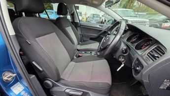 Volkswagen Golf 1.2 TSI BlueMotion Tech S DSG Euro 5 (s/s) 5dr