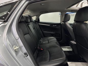 Honda Civic 1.0 VTEC Turbo EX CVT Euro 6 (s/s) 4dr