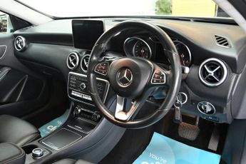 MERCEDES-BENZ A-CLASS 1.5 A180d Sport (Premium) Hatchback 5dr Diesel 7G-DCT Euro 6 (s/