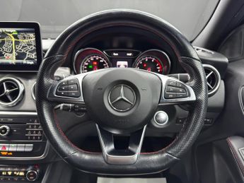 Mercedes-Benz GLA 1.6 GLA200 AMG Line 7G-DCT Euro 6 (s/s) 5dr