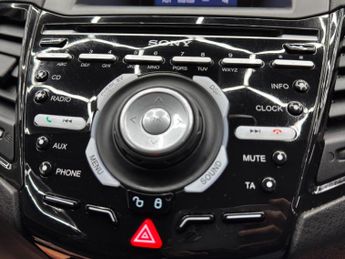 Ford Fiesta 1.0T EcoBoost Titanium Euro 6 (s/s) 3dr